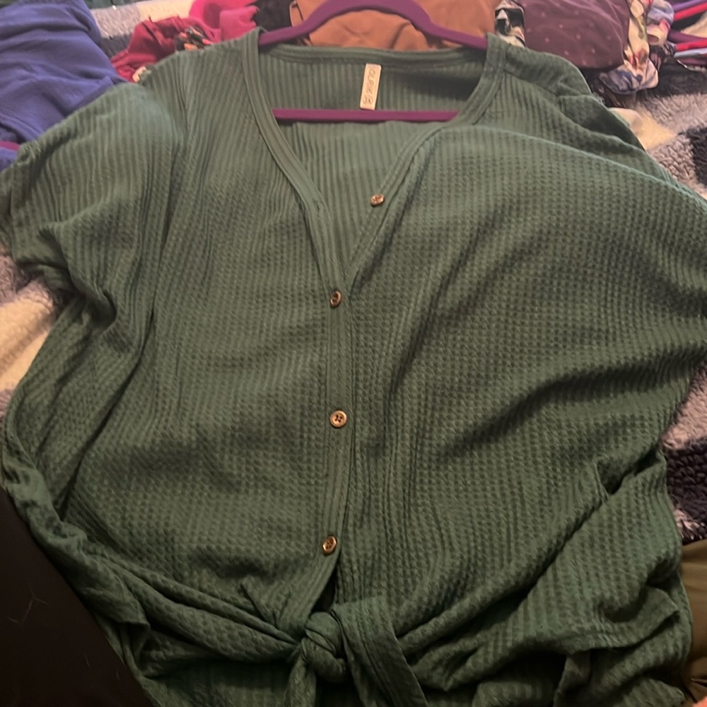 Short sleeve top front top